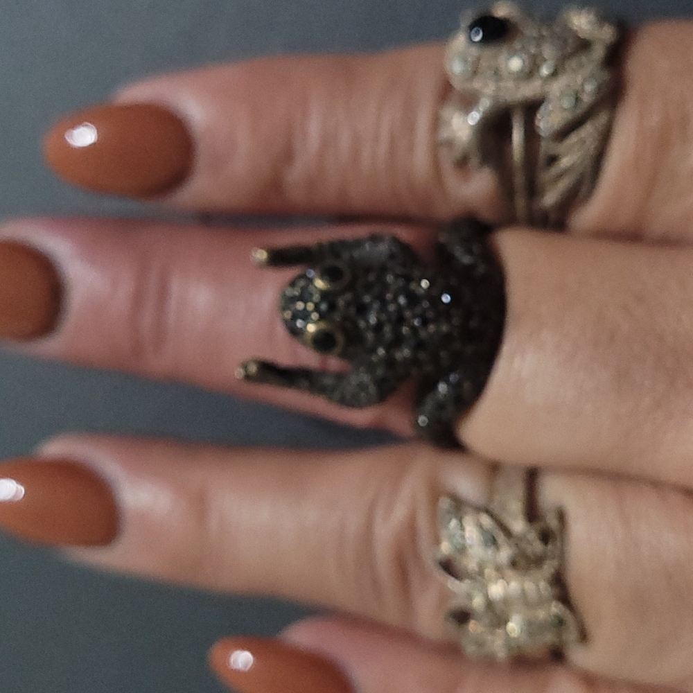 3 frogs rings  for luck 1 antique and 2 silver-925